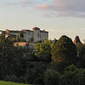Chateau De Bed & Breakfast