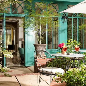 **** Hotel Serotel Lutece France